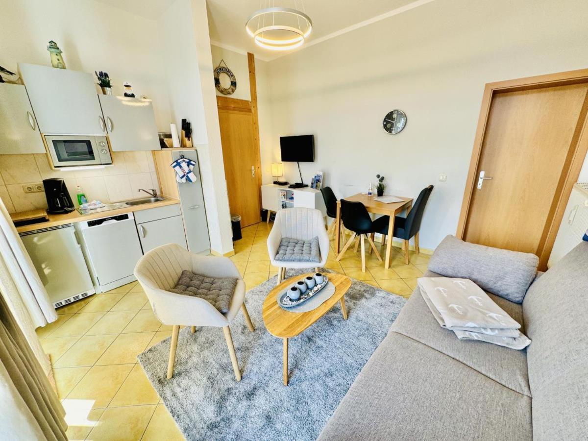 Heimathafen Apartment Rostock Ngoại thất bức ảnh